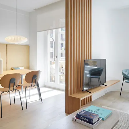 Daira Arena By Feelfree Apartmán *